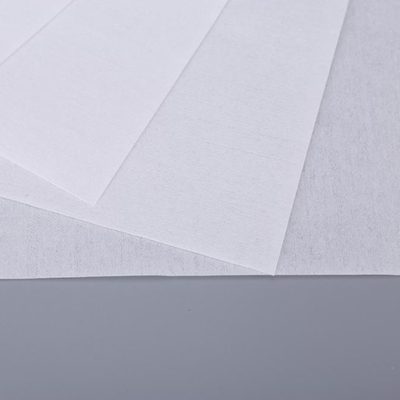 Industrielles Wegwerf-Polyester fusselfreier Cleanroom wischt kundenspezifisches Logo 120g/M2 ab
