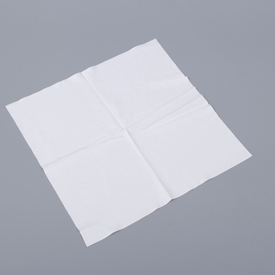 Industrielles Wegwerf-Polyester fusselfreier Cleanroom wischt kundenspezifisches Logo 120g/M2 ab